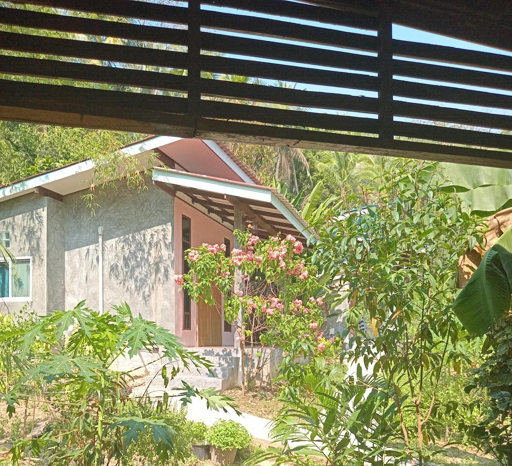 Chom Suan Farmstay Ko Kut Extérieur photo